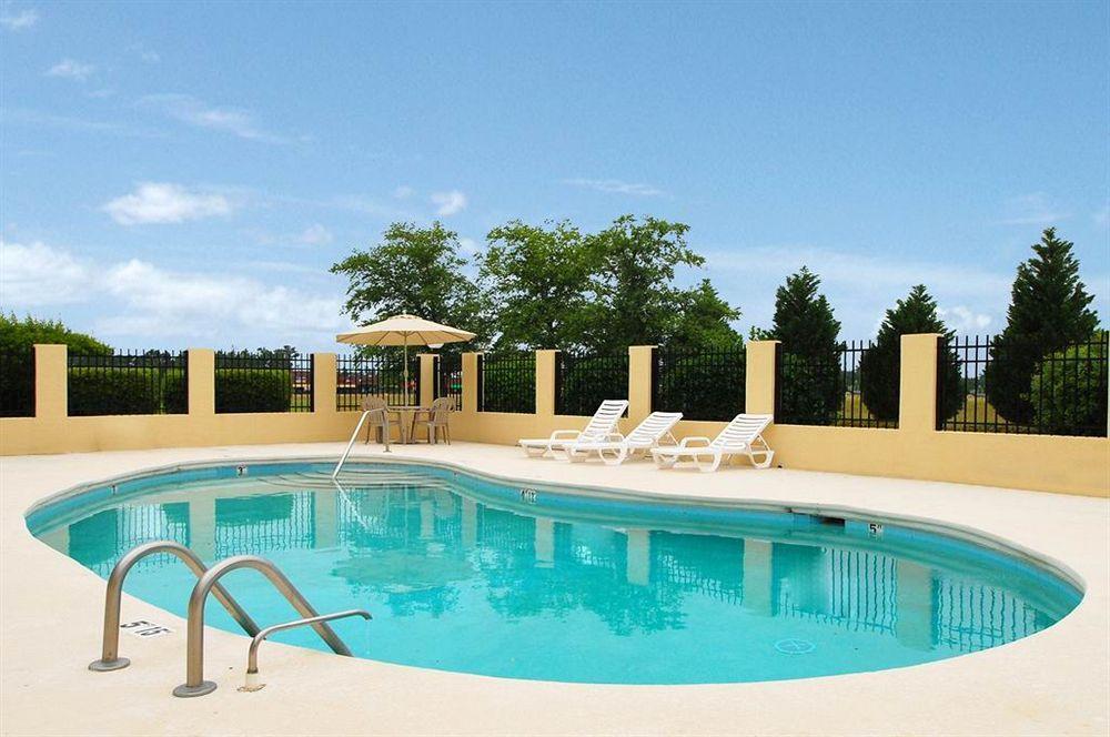 Quality Inn Mullins Marion Facilities photo